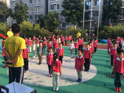 “今夜不回家,我們共成長”--金蘋果幼兒園勇敢之夜體驗活動邀請函